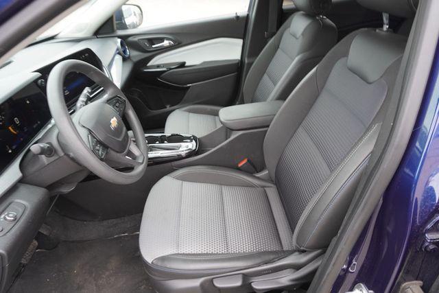 used 2024 Chevrolet Trax car, priced at $23,307