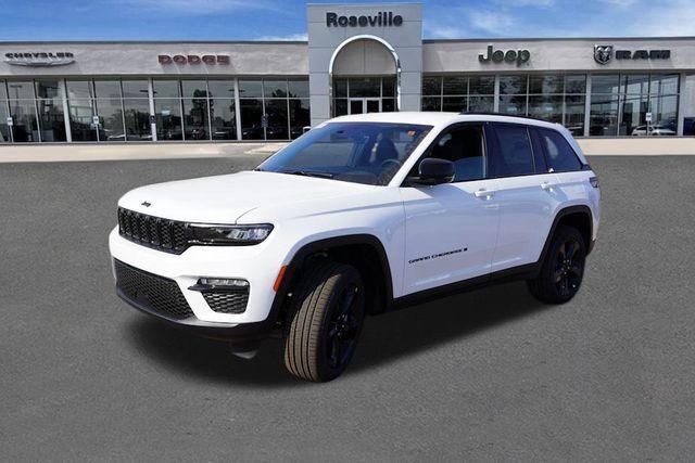 new 2025 Jeep Grand Cherokee car, priced at $43,877