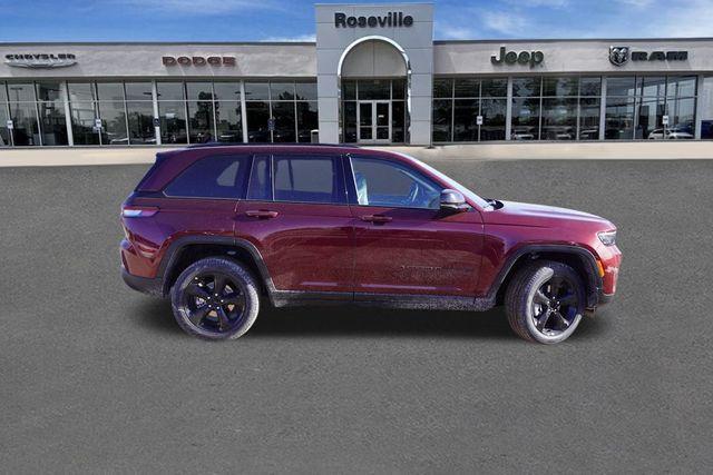 new 2025 Jeep Grand Cherokee car, priced at $44,821