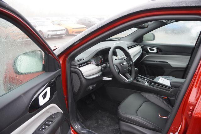 new 2026 Jeep Compass car, priced at $31,079