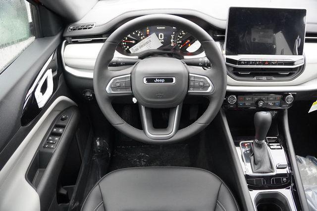 new 2026 Jeep Compass car, priced at $31,079