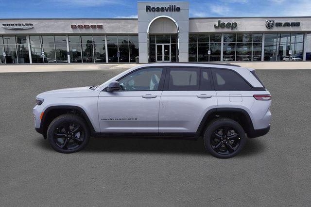 new 2025 Jeep Grand Cherokee car, priced at $44,821