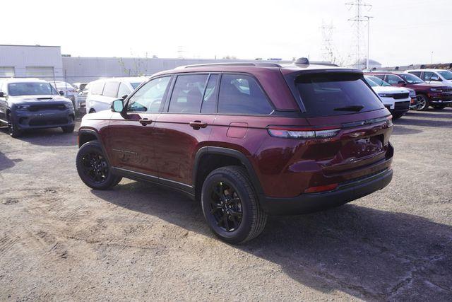 new 2025 Jeep Grand Cherokee car, priced at $39,659