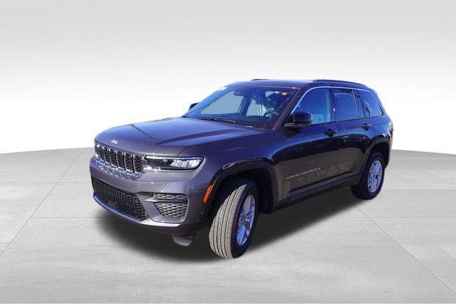 new 2025 Jeep Grand Cherokee car, priced at $36,160