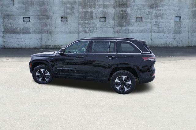new 2024 Jeep Grand Cherokee 4xe car, priced at $46,273