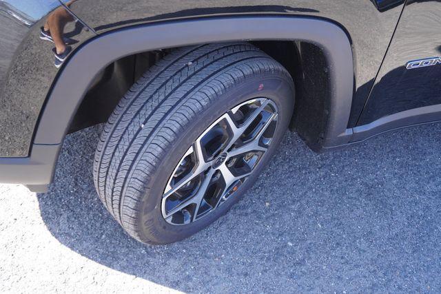 new 2025 Jeep Compass car, priced at $30,631