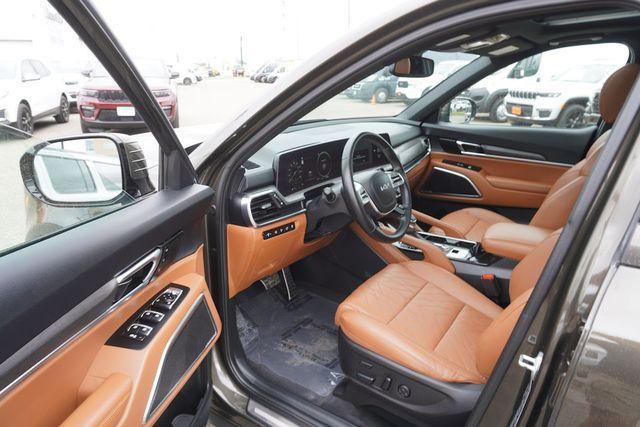 used 2023 Kia Telluride car, priced at $39,723