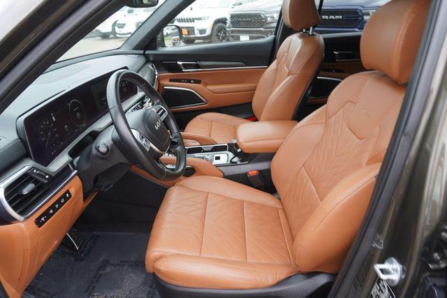 used 2023 Kia Telluride car, priced at $39,723