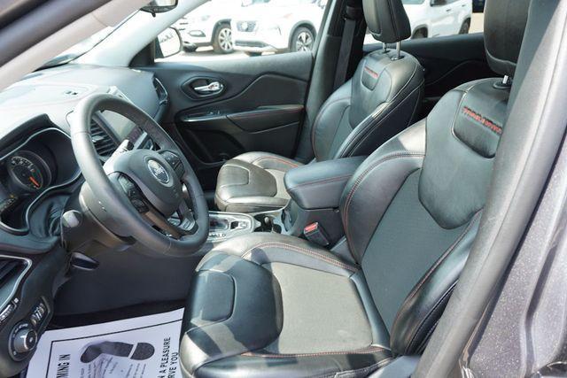 used 2022 Jeep Cherokee car, priced at $28,986