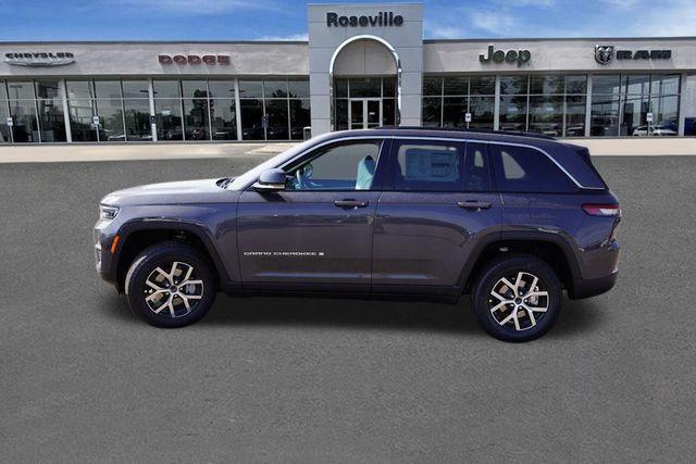 new 2025 Jeep Grand Cherokee car, priced at $46,757
