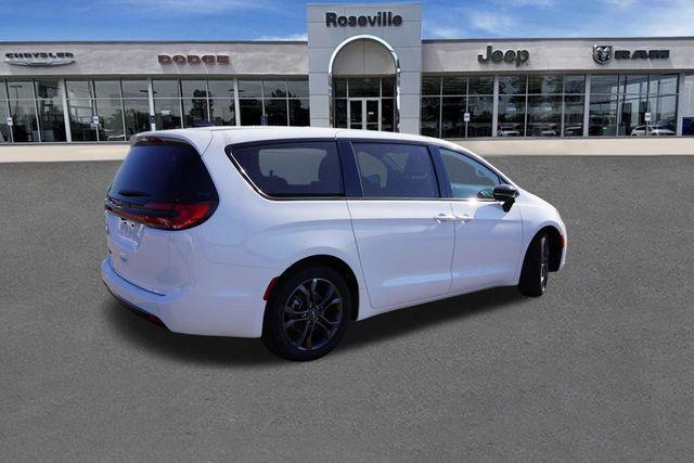 new 2026 Chrysler Pacifica car, priced at $42,012