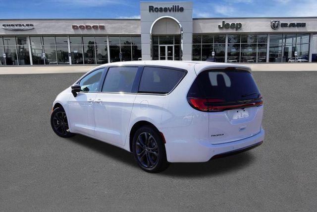 new 2026 Chrysler Pacifica car, priced at $42,012