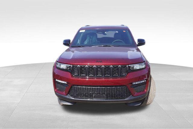 new 2025 Jeep Grand Cherokee car, priced at $44,119