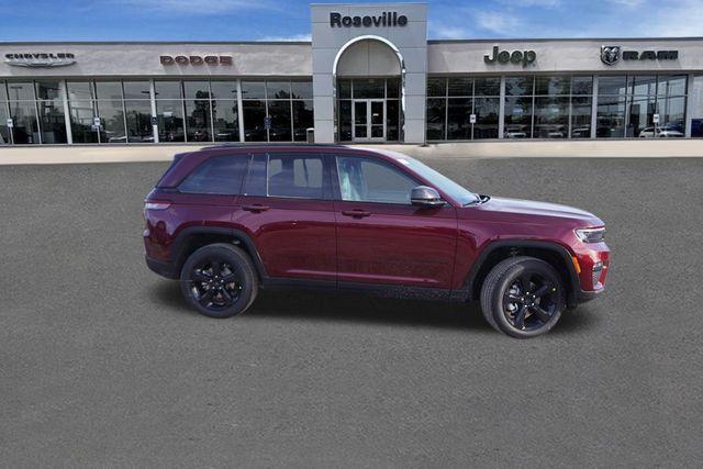 new 2025 Jeep Grand Cherokee car, priced at $44,821