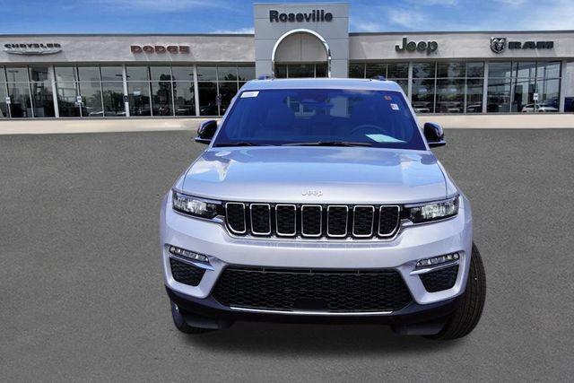 new 2025 Jeep Grand Cherokee car, priced at $44,087