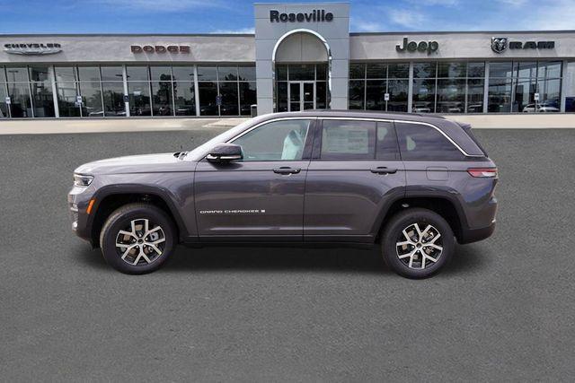 new 2025 Jeep Grand Cherokee car, priced at $41,899