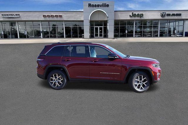 new 2025 Jeep Grand Cherokee car, priced at $46,757