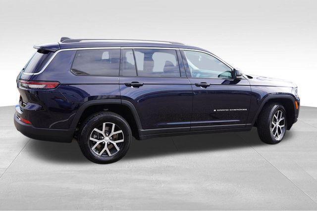 used 2023 Jeep Grand Cherokee L car, priced at $35,756