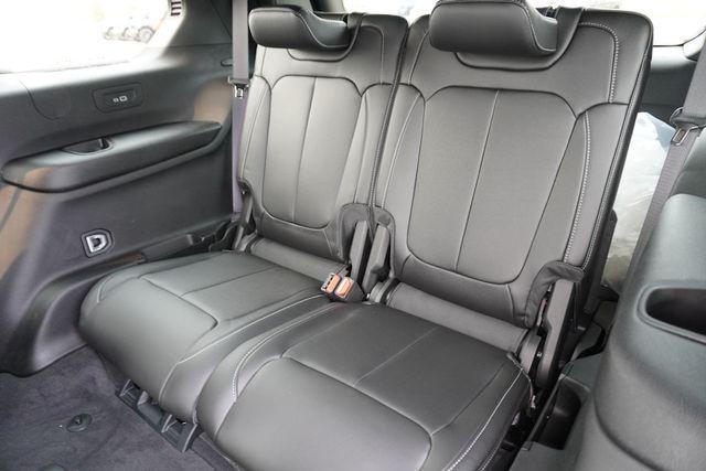 new 2025 Jeep Grand Cherokee L car, priced at $44,054