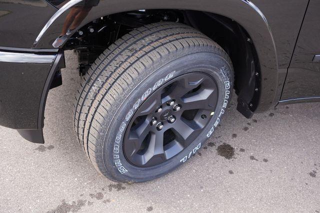 new 2025 Ram 1500 car, priced at $43,392