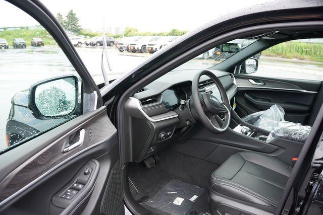 new 2025 Jeep Grand Cherokee L car, priced at $49,761