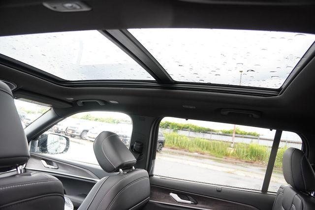 new 2025 Jeep Grand Cherokee L car, priced at $49,761