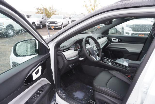 new 2025 Jeep Compass car, priced at $30,301