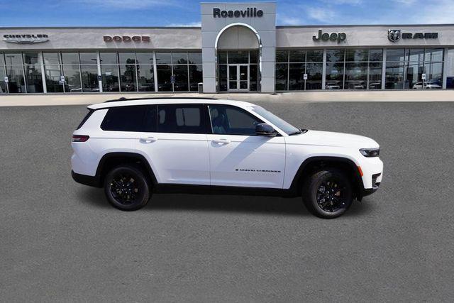new 2025 Jeep Grand Cherokee L car, priced at $42,020
