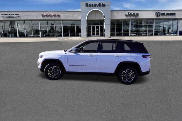 new 2024 Jeep Grand Cherokee 4xe car, priced at $57,829