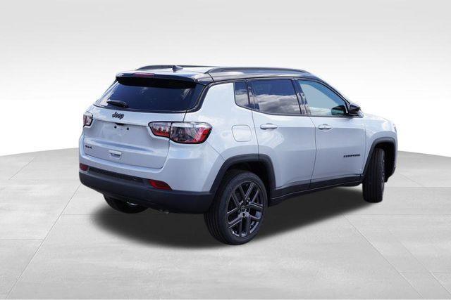 new 2025 Jeep Compass car, priced at $30,616