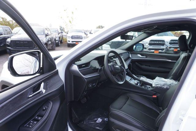 new 2025 Jeep Grand Cherokee L car, priced at $48,103