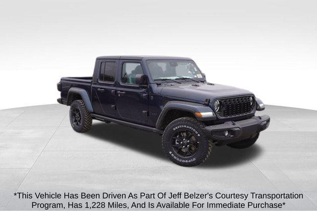 new 2025 Jeep Gladiator car, priced at $44,713