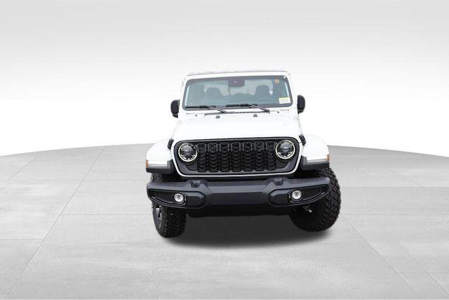 new 2025 Jeep Gladiator car, priced at $45,630