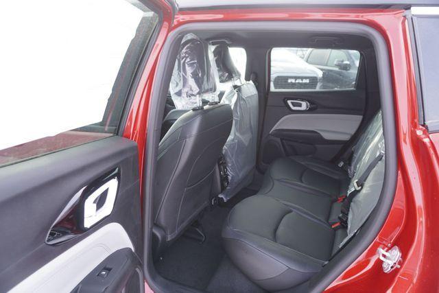 new 2025 Jeep Compass car, priced at $30,031