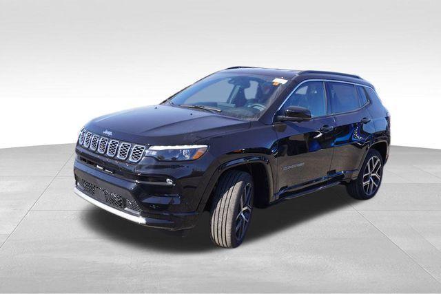 new 2025 Jeep Compass car, priced at $33,051