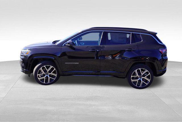 new 2025 Jeep Compass car, priced at $33,051