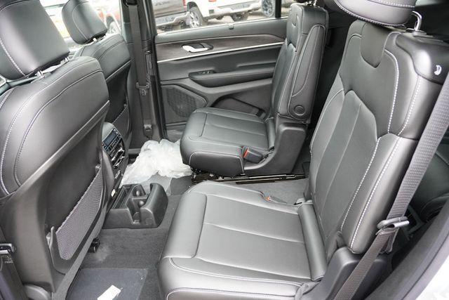 new 2025 Jeep Grand Cherokee L car, priced at $48,144