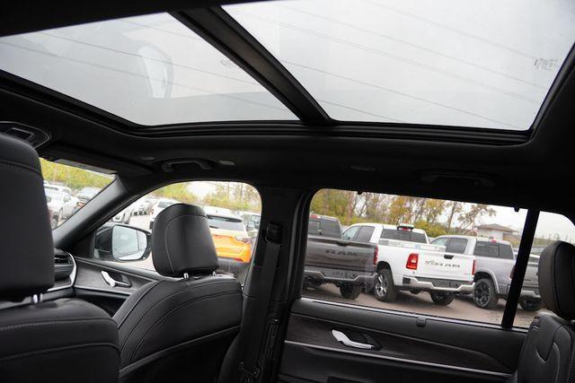 new 2025 Jeep Grand Cherokee L car, priced at $48,144