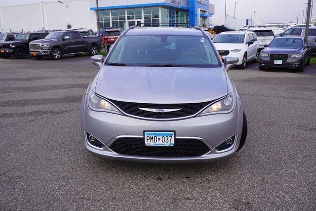 used 2017 Chrysler Pacifica car, priced at $17,334