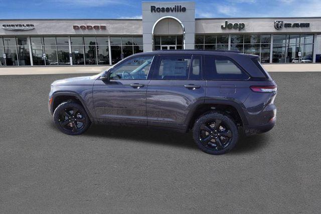 new 2025 Jeep Grand Cherokee car, priced at $43,820