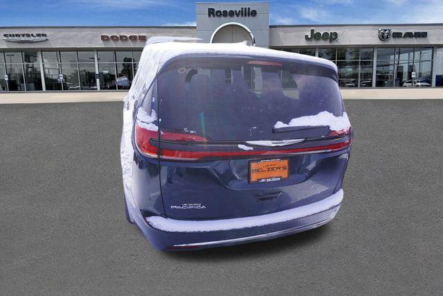 new 2025 Chrysler Pacifica car, priced at $38,953