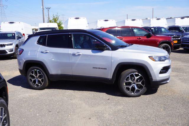 new 2025 Jeep Compass car, priced at $32,291