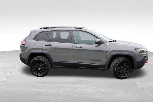 used 2019 Jeep Cherokee car, priced at $18,893