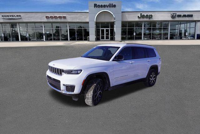 new 2025 Jeep Grand Cherokee L car, priced at $42,831