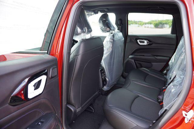 new 2025 Jeep Compass car, priced at $33,165