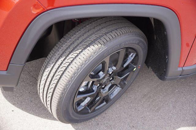 new 2025 Jeep Compass car, priced at $33,165