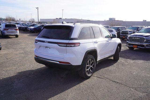 new 2025 Jeep Grand Cherokee car, priced at $40,743