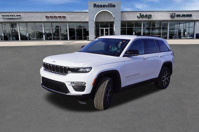 new 2025 Jeep Grand Cherokee car, priced at $40,243