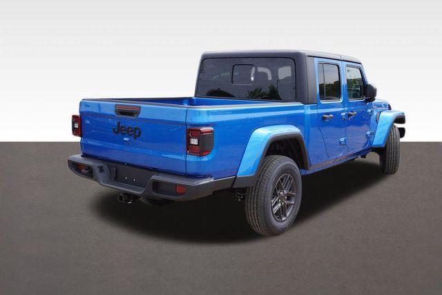 new 2024 Jeep Gladiator car, priced at $38,913