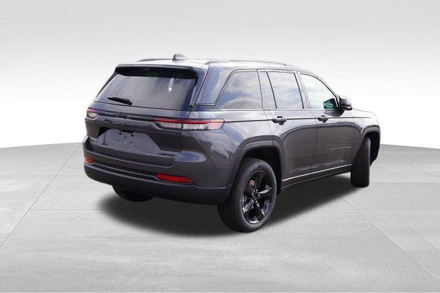 new 2025 Jeep Grand Cherokee car, priced at $49,359